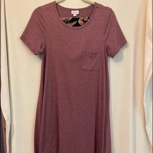 Lularoe XS Carly with OS leggings.